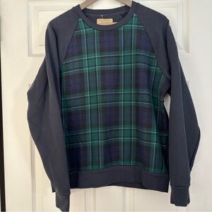 Burberry Men's Plaid Crewneck sweatshirt - Green and Blue size Medium